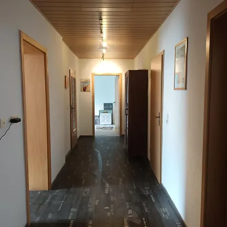 Appartamento Grosse 4 Raum Im Stotteritz